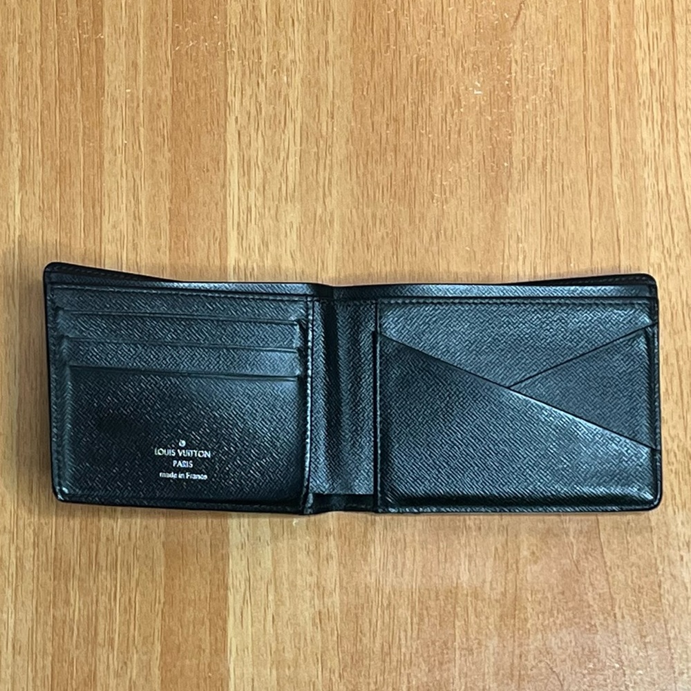 Sold- Louis Vuitton Multiple Wallet Damier Graphite - Picture 7 of 14